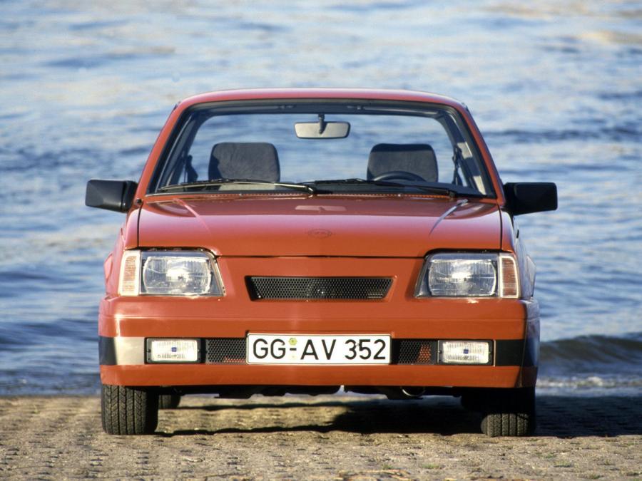  Opel Ascona Sprint by Irmscher 1987 года  (фото 9 из 9)